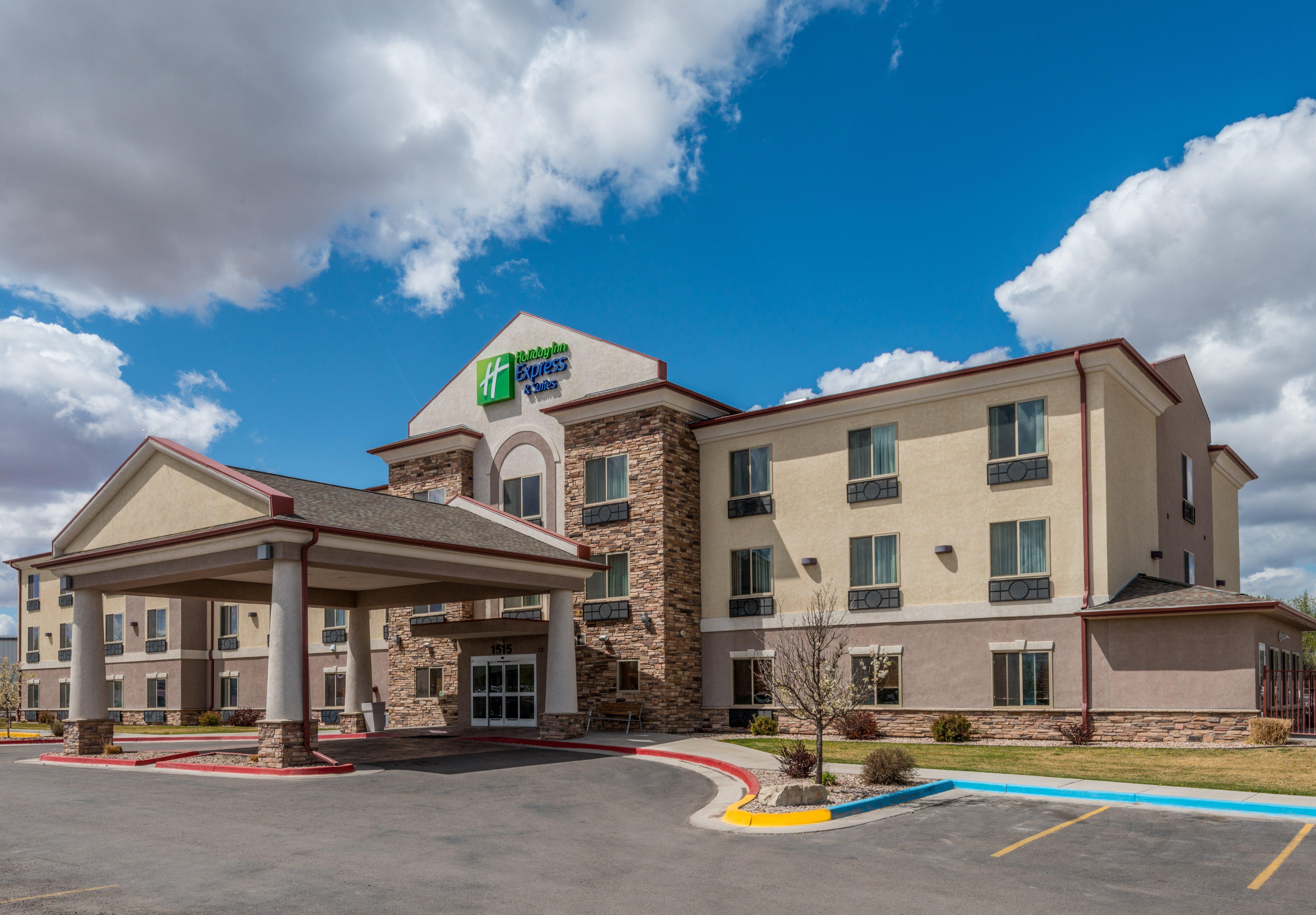 Holiday Inn Express Hotel Vernal By Ihg Exterior foto