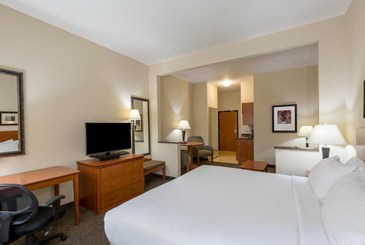 Holiday Inn Express Hotel Vernal By Ihg Exterior foto